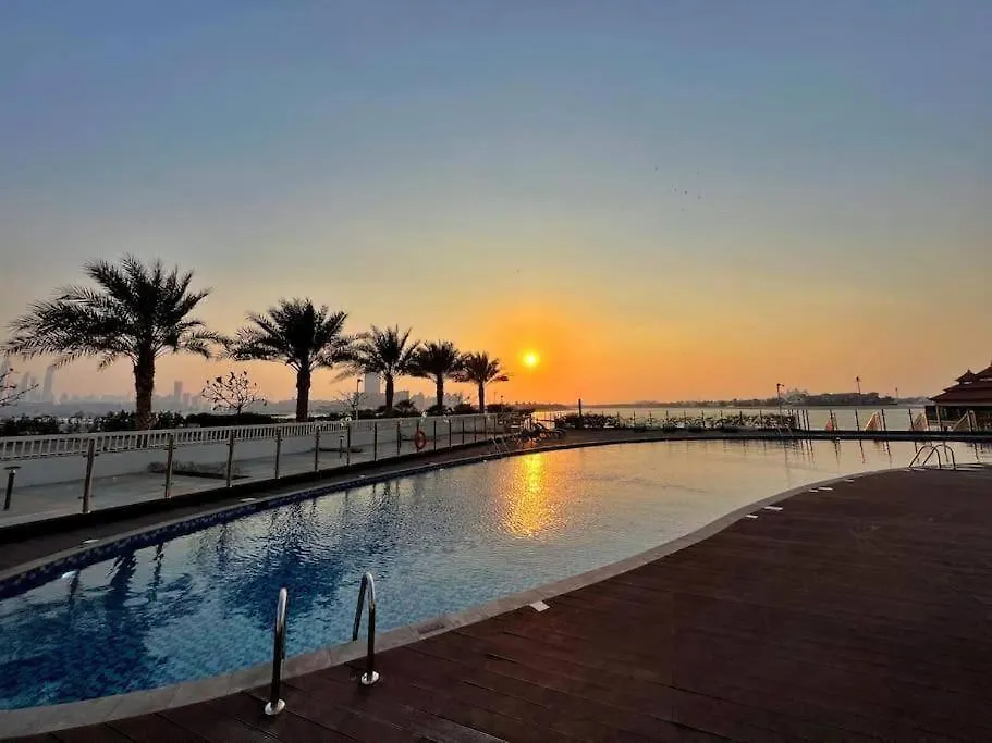 Azizi Mina Residence, 180 Seaview In Palm Jumeirah Dubai