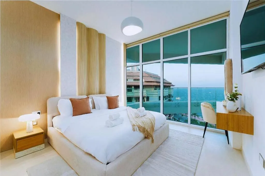 Azizi Mina Residence, 180 Seaview In Palm Jumeirah Dubai 0*,