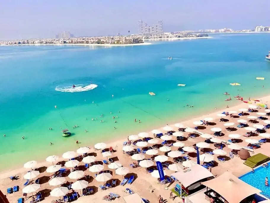 Apartment Azizi Mina Residence, 180 Seaview In Palm Jumeirah Dubai